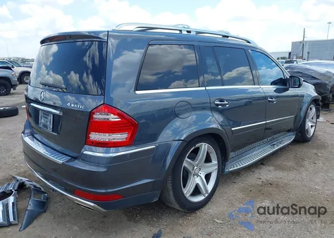 2010 Mercedes-Benz Gl 550 4Matic z USA, uszkodzony, nr VIN 4JGBF8GE8AA573694